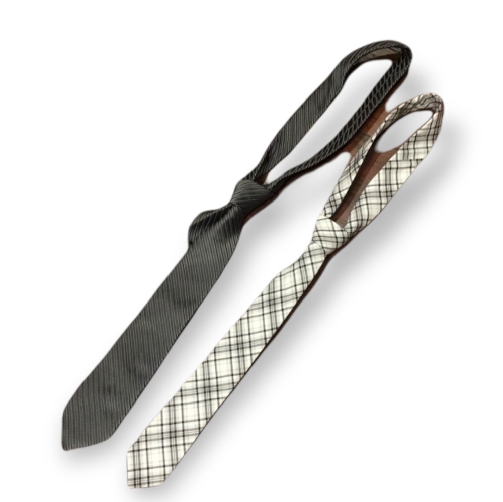 Lot of 2  ties EXPRESS mens